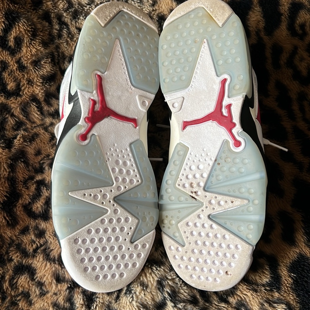 Nike Air Jordan 6 Retro Carmine - Picture 5 of 8